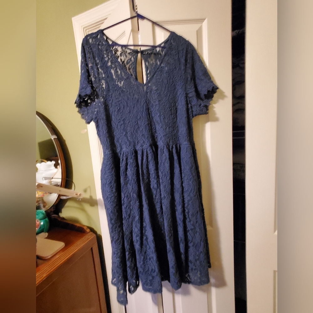 Torrid lace dress